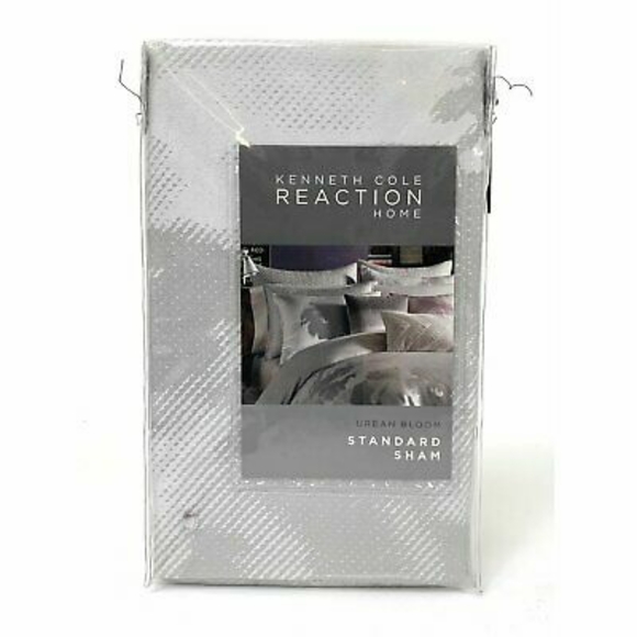 2 Pc Kenneth Cole Reaction Home Urban Bloom Standard Pillowcase Sham Set - Picture 3 of 5